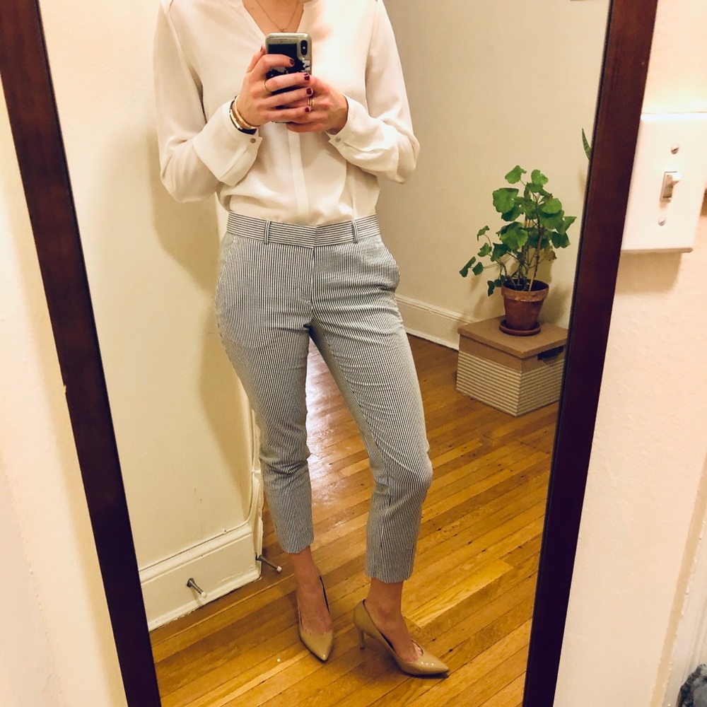 SOLD NWT Banana Republic Avery Blue Seersucker Slacks